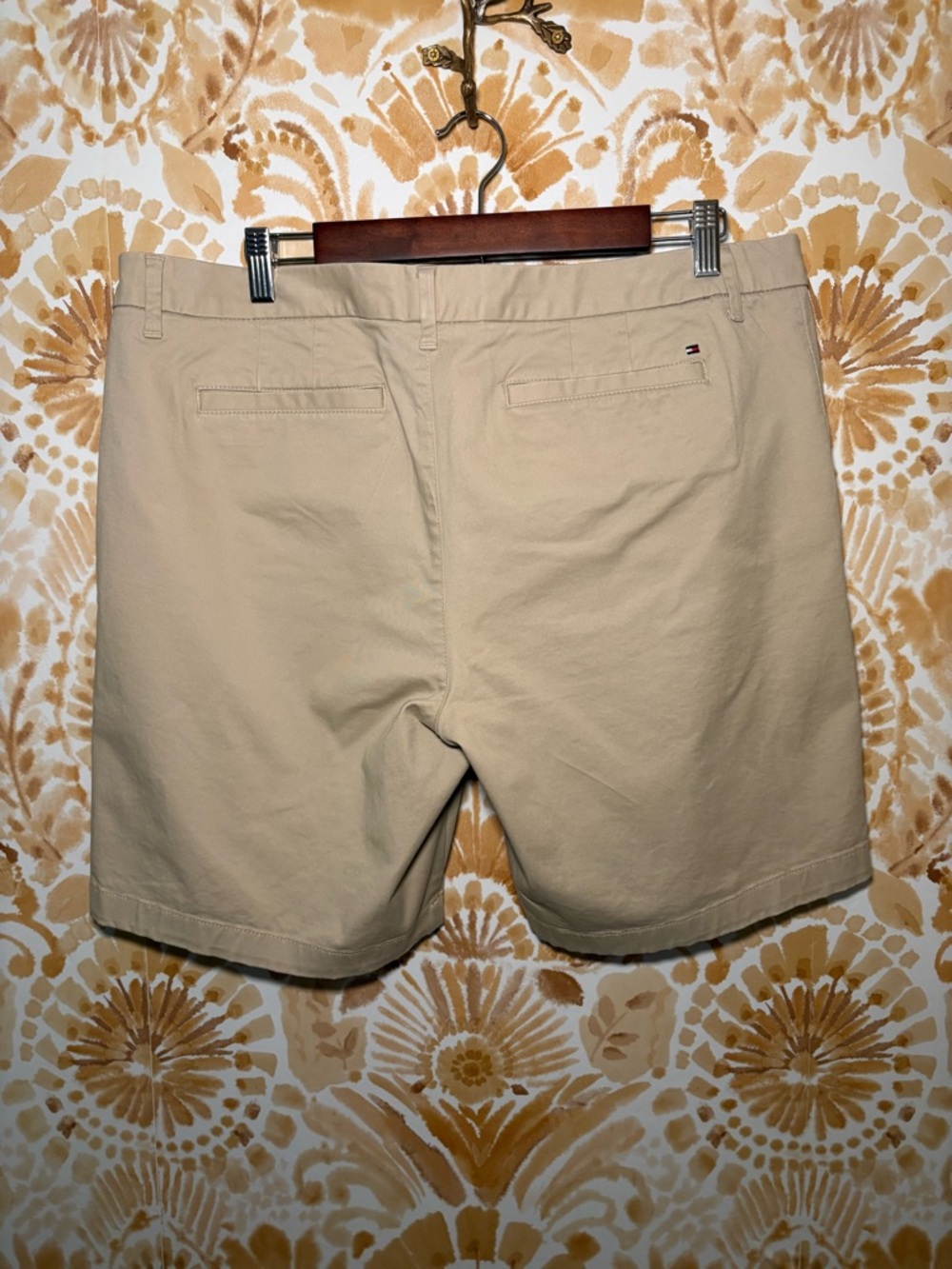 Tommy Hilfiger Khaki Chino Shorts Women’s | Cream Preppy Coastal Summer |Classic - Picture 4 of 6